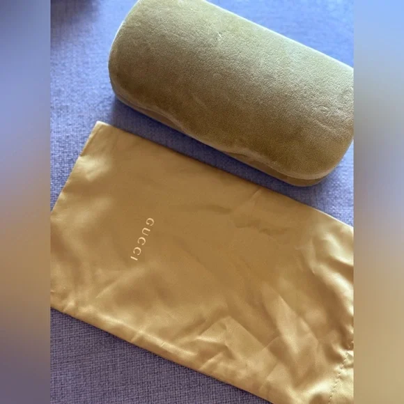 Authentic Gucci Black Sunglasses w/Gold Accents- NWOT! Perfect condition GG0036S - Picture 11 of 11